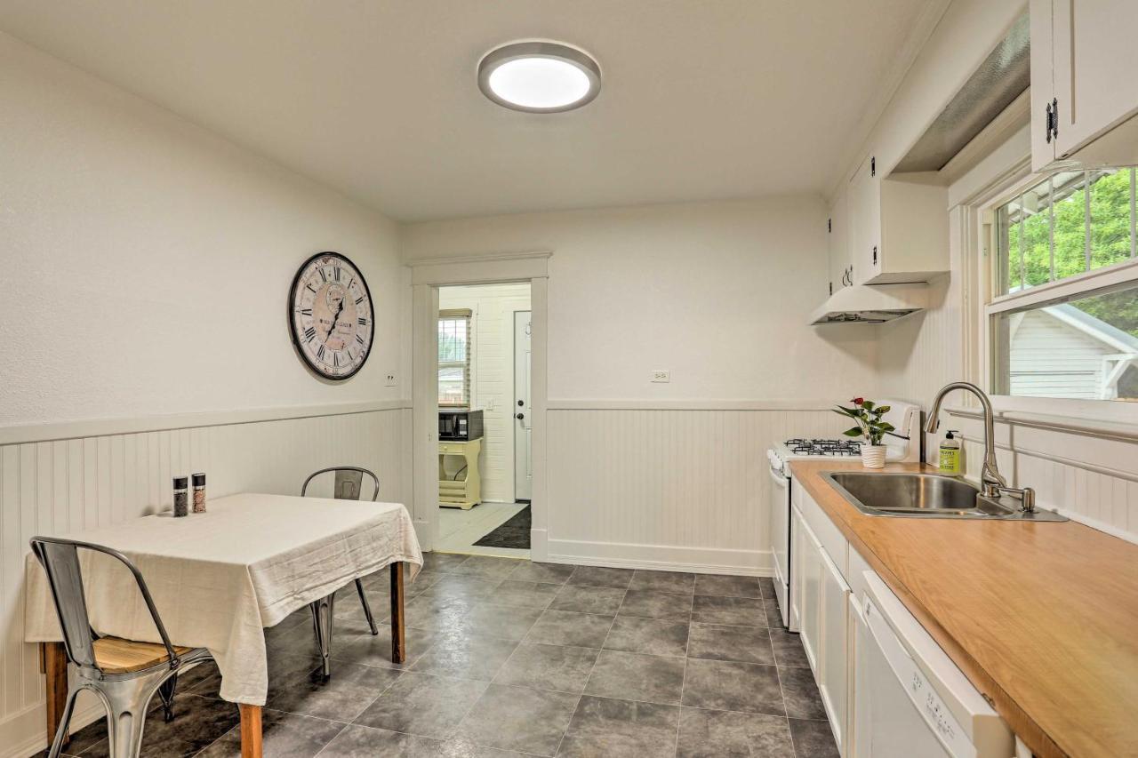 Pet-Friendly Baker City Escape With Private Yard! Luaran gambar