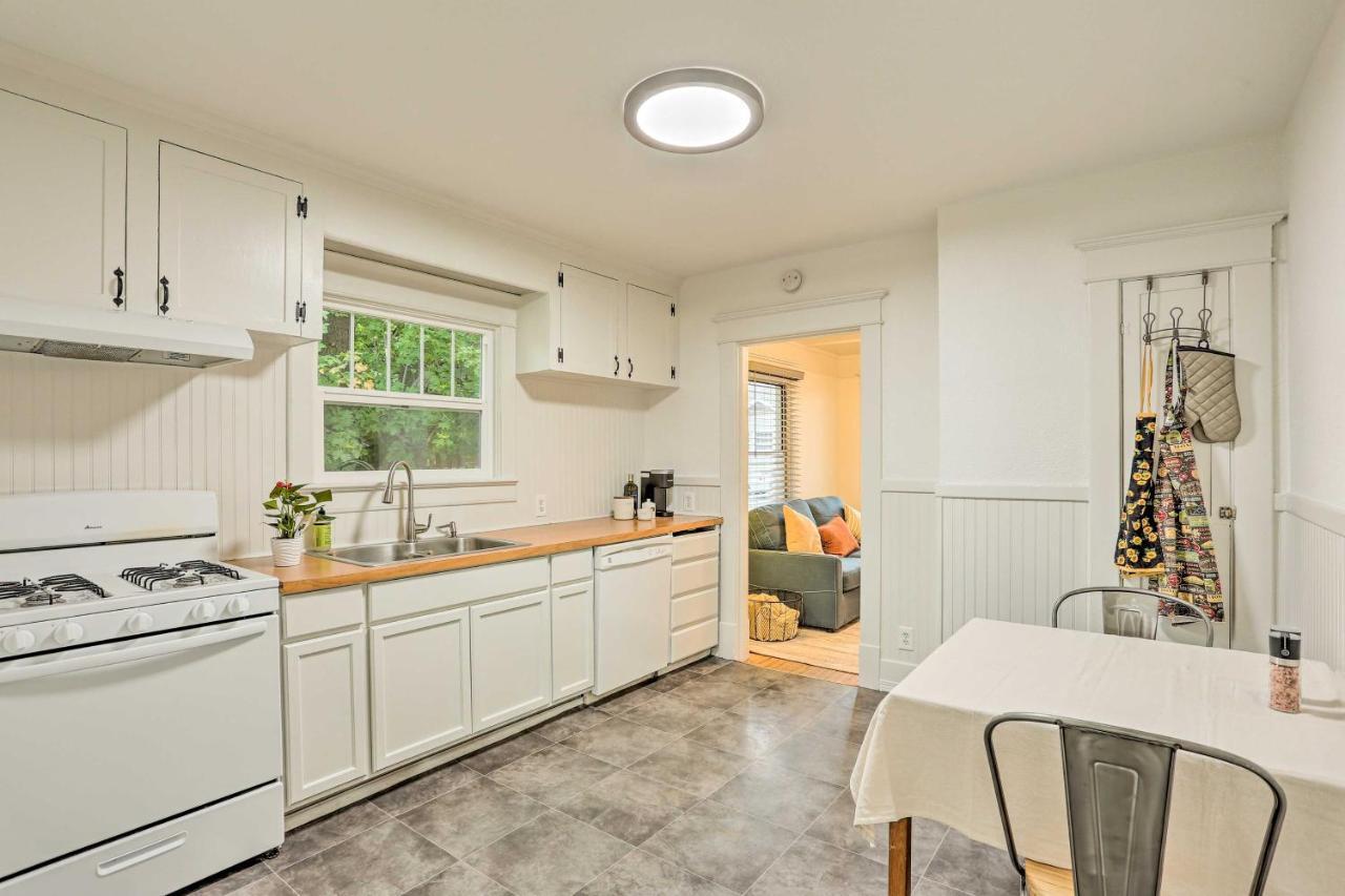 Pet-Friendly Baker City Escape With Private Yard! Luaran gambar